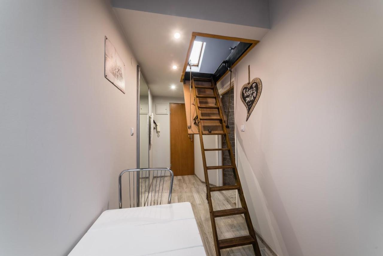 Hugo Apartment Красков Екстериор снимка