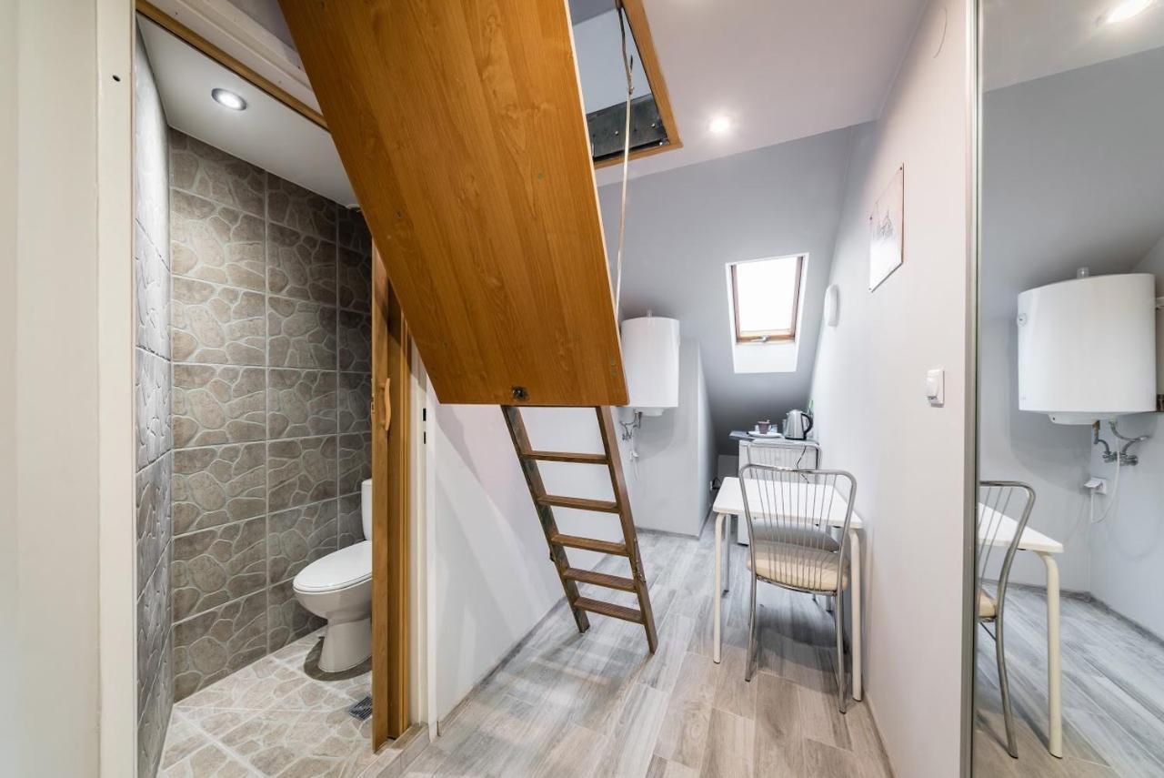 Hugo Apartment Красков Екстериор снимка